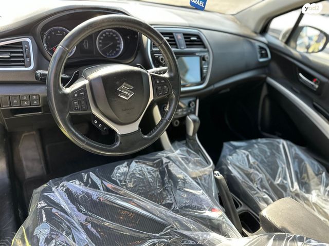 סוזוקי קרוסאובר