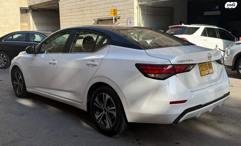 ניסאן סנטרה