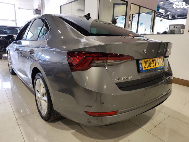 סקודה אוקטביה