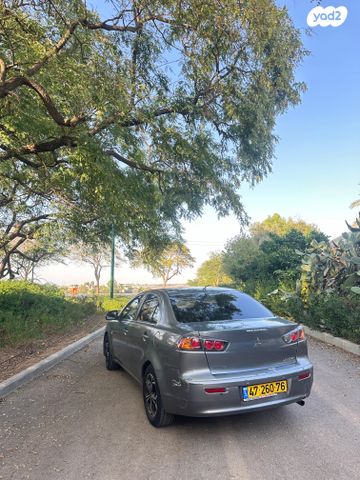 מיצובישי לנסר