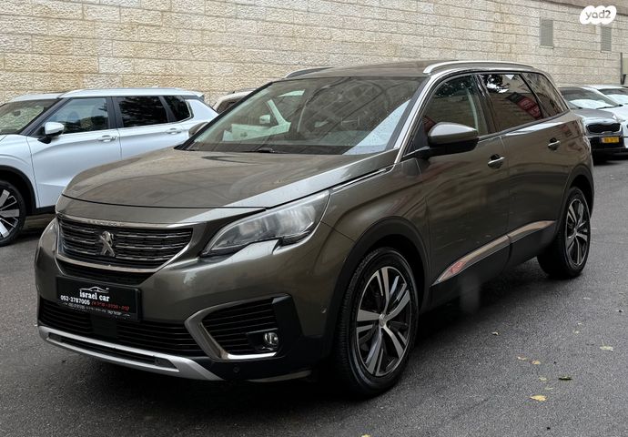 מודעת רכב פיג'ו 5008