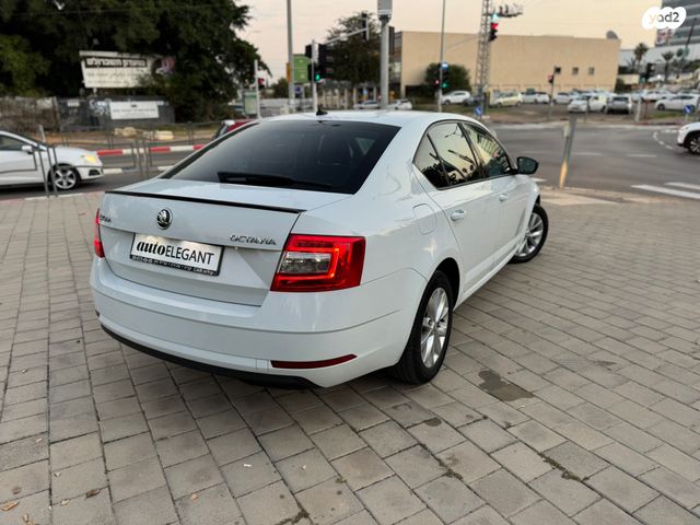 סקודה אוקטביה 