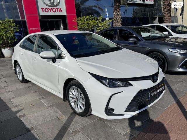 מודעת רכב טויוטה קורולה