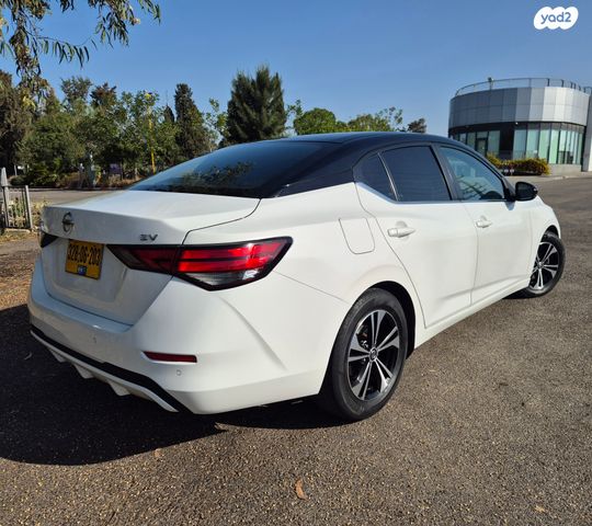 ניסאן סנטרה