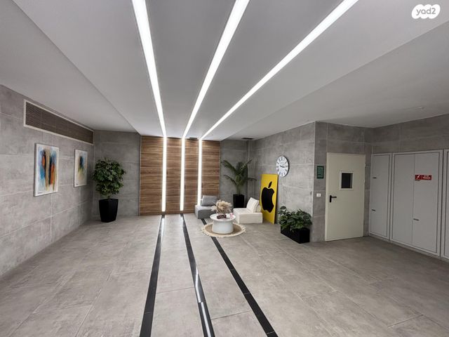 דירת גן, ד"ר משה סנה 17, שאר העיר, מודיעין מכבים רעות