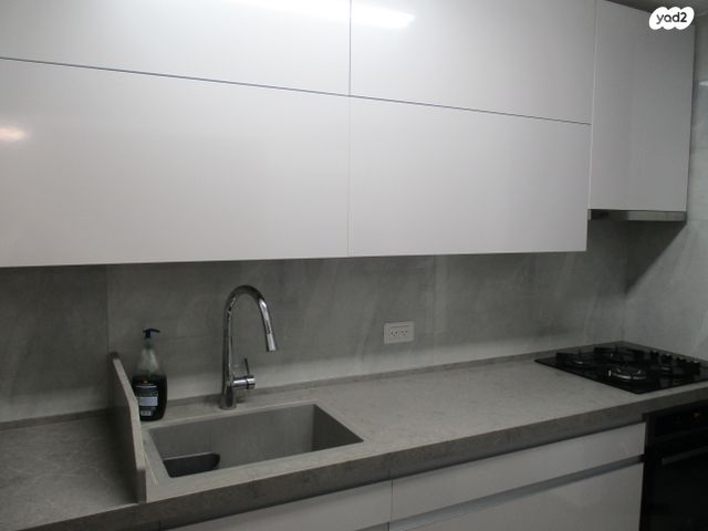 רפאל אלנקווה 6