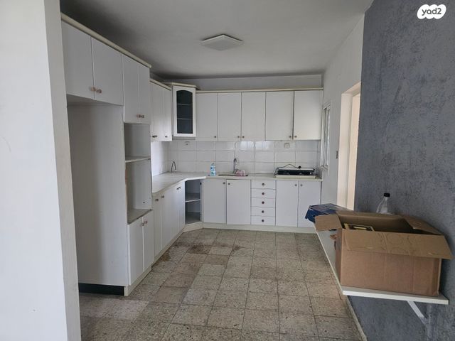 דירה, אריה בן אליעזר 9, ברנע, אשקלון