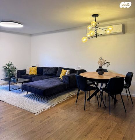 בית פרטי/ קוטג', חושן 22, אחוזת גדרה, גדרה