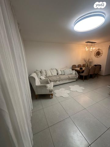 דופלקס, נתן אלתרמן 5, פסגות אפק, ראש העין