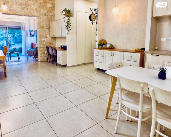 דירת גן, הכרמל 29, היובל, אור עקיבא