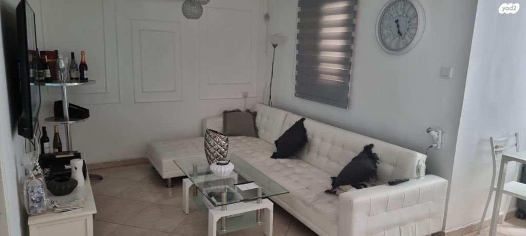 דירה, שדרות יגאל אלון 6, פרחי ארצנו, דימונה