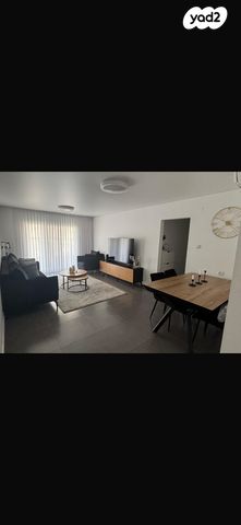 שדרות בן גוריון 10