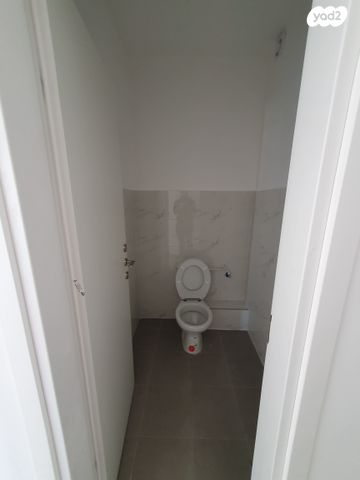 דירת גן, רבי יצחק נפחא 5, נתיבות ישראל / רמת בית שמש ד-4, בית שמש