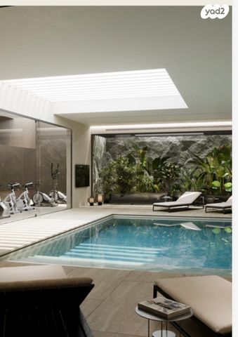 פתחיה מרגנשבורג 23