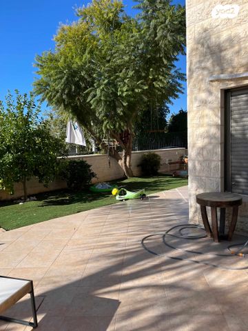 בית פרטי/ קוטג', הלולב 7, קרית יערים, גבעת זאב