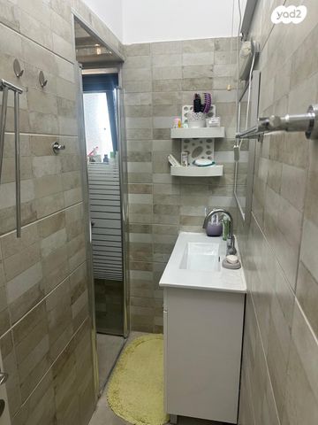 דירה, הנביאים 13, הנביאים, בת ים