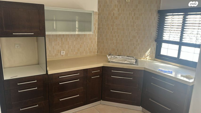 מעגל הסתוונית 1402