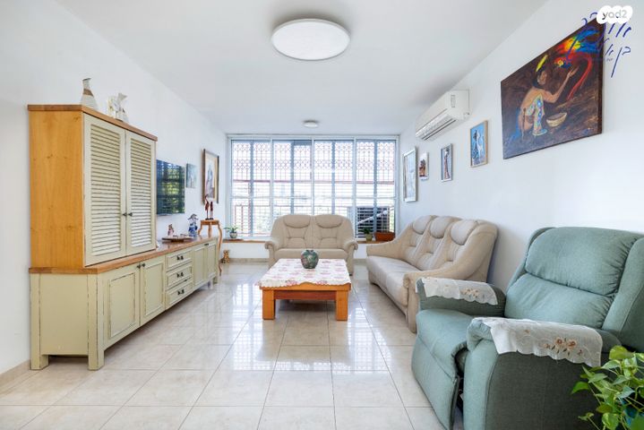 דירה, ביאליק 39, מרכז מזרחי, נס ציונה