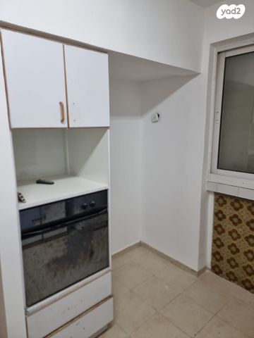 דירה, הרצל 47, דרום, צפת