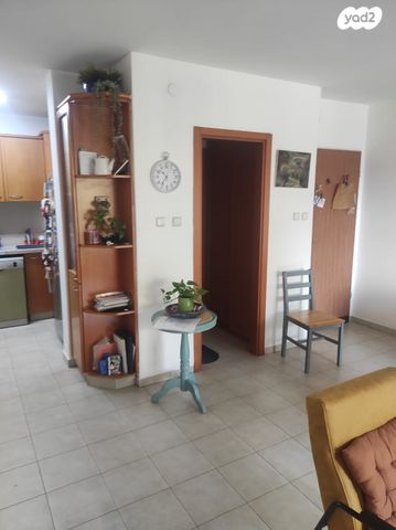 דירה, וייצמן 28, נווה שלמה, גדרה