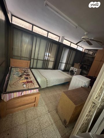 דירה, קרן היסוד 101, מרכז העיר, סביניה, הוותיקה, קרית ביאליק