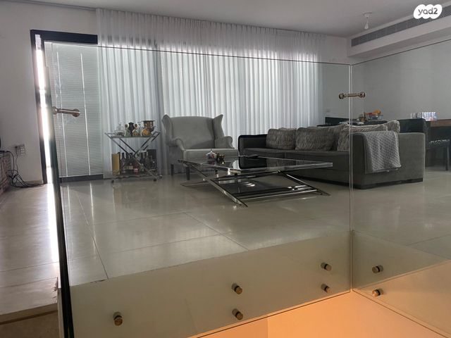 דופלקס, משה סנה 51, קרית שאול, תל אביב יפו