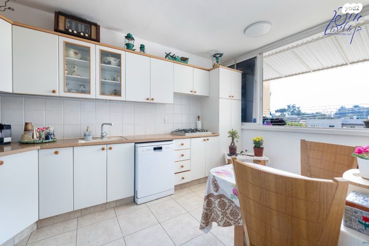 דירה, ביאליק 39, מרכז מזרחי, נס ציונה