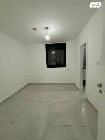 דירה, דרור 33, חורשת נח, אופקים