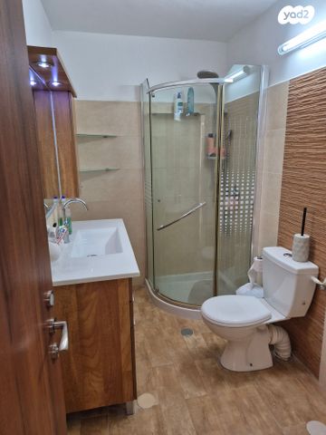 בית פרטי/ קוטג', סמטת נחל בוקק 10, הנחלים, מעלה אדומים