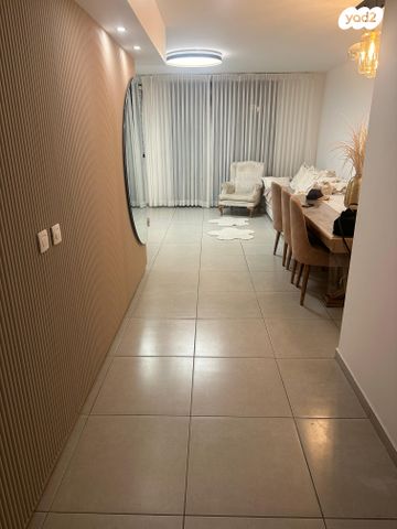 דופלקס, נתן אלתרמן 5, פסגות אפק, ראש העין