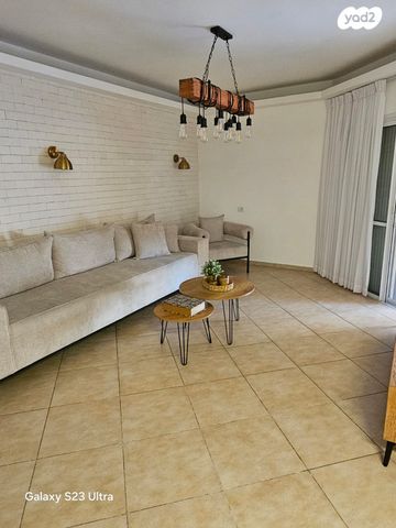 גדעון האוזנר 4