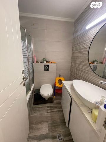 דירת גן, חיים תורן 37, פסגת זאב, ירושלים