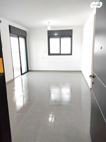 דירה, שדרות יצחק שמיר 15, צריפין החדשה, באר יעקב