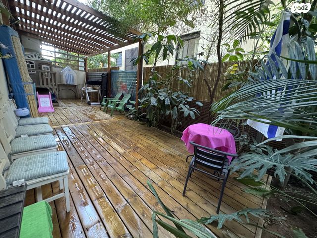 דירת גן, איתמר 6, חרוזים, רמת גן