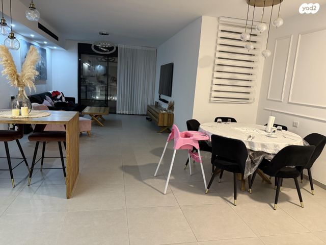 דירה, הרב אבא אבוחצירה 15, שדרות בפארק, שדרות