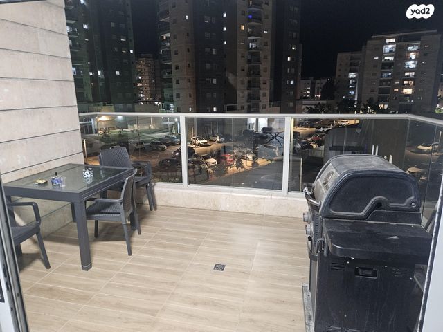 דירה, מפל התנור 5, שקמים ואגמים, אשקלון