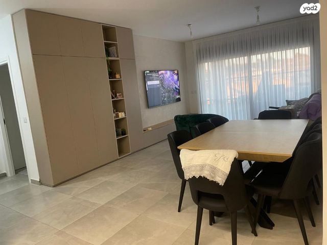 דירה, חגואל 11, נווה שמיר רמת בית שמש ה-1, בית שמש