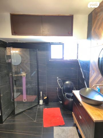 בית פרטי/ קוטג', הפלמ"ח 25, עמידר, בת ים