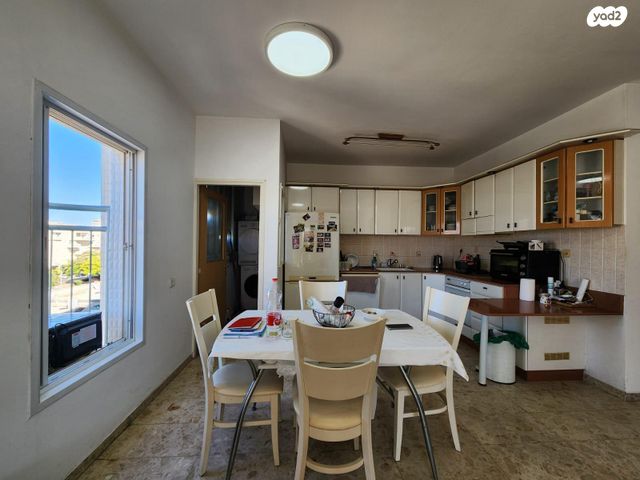 דירה, הכורמים 3, קרית כרמים, ראשון לציון