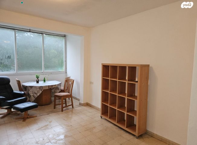 אינטרנשיונל 26