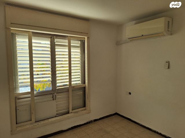 דירה, משה יוליש 10, נווה אלונים, אשקלון