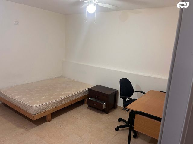 יחידת דיור, האלה 10, ראש פינה, ראש פינה