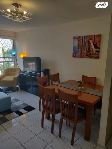 דירה, אצ"ל 23, שז"ר / דקר, טירת כרמל