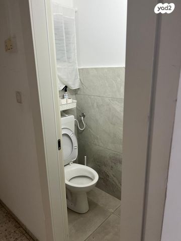 אברהם בן שושן 48