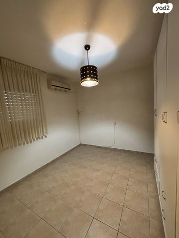 דירה, האצ"ל 11, שיכון ד', קרית שמונה
