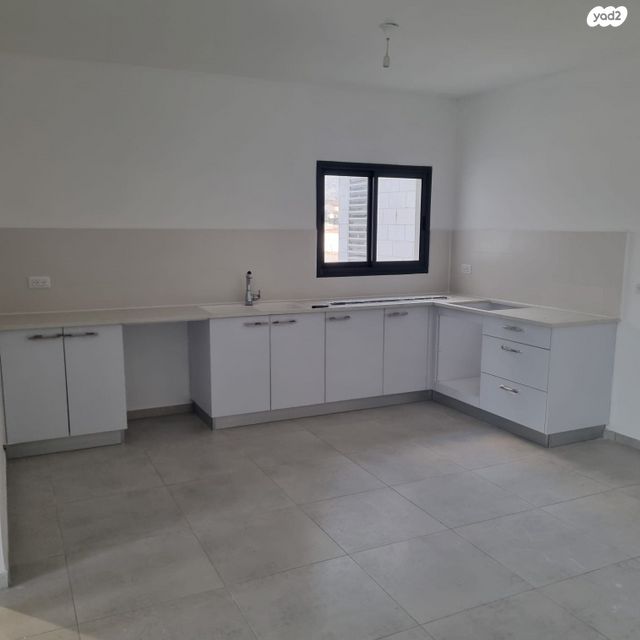 דירה, יצחק שמיר 141, עפולה הצעירה, עפולה