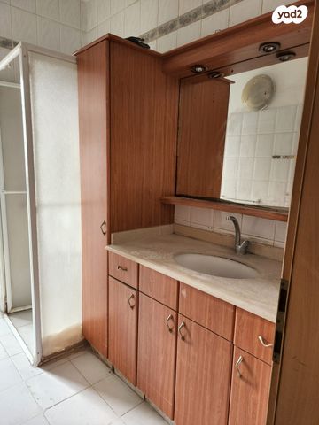 דירה, דון יצחק אברבנאל 24, עין גנים, פתח תקווה