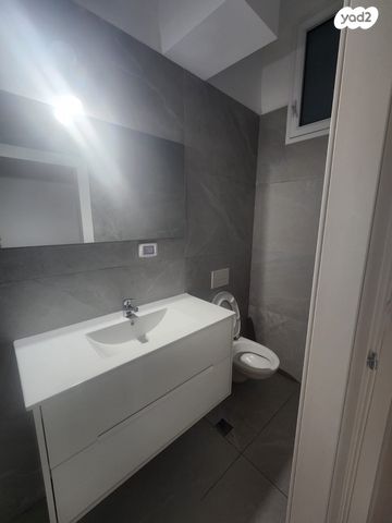 דירה, שדרות בן גוריון 92, הצפון הישן - דרום, תל אביב יפו