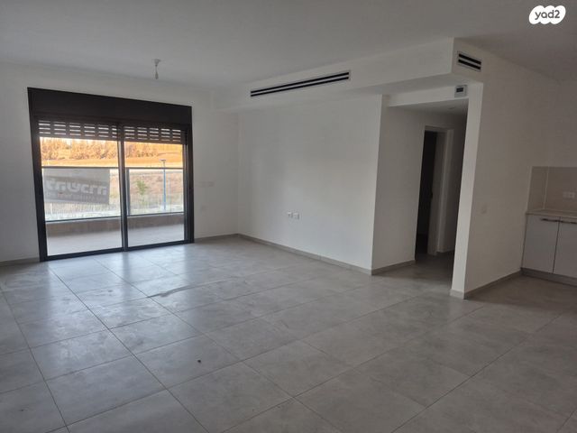 דירה, יצחק שמיר 141, עפולה הצעירה, עפולה