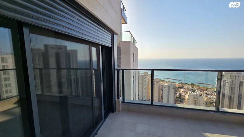 דירה, אמנון ליפקין שחק 5, נוף הטיילת, נתניה